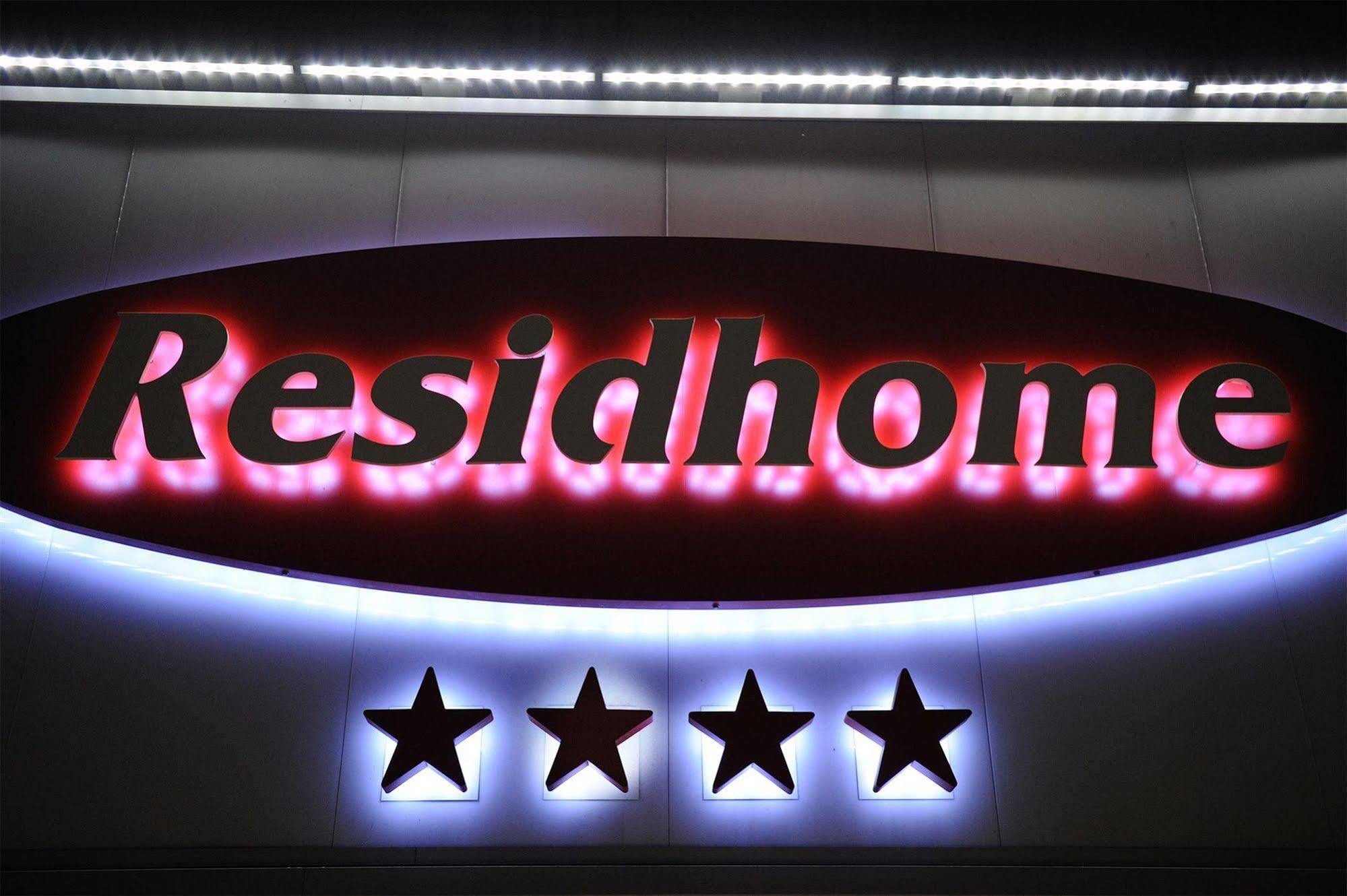 Residhome Berges De La Loire Aparthotel 4*